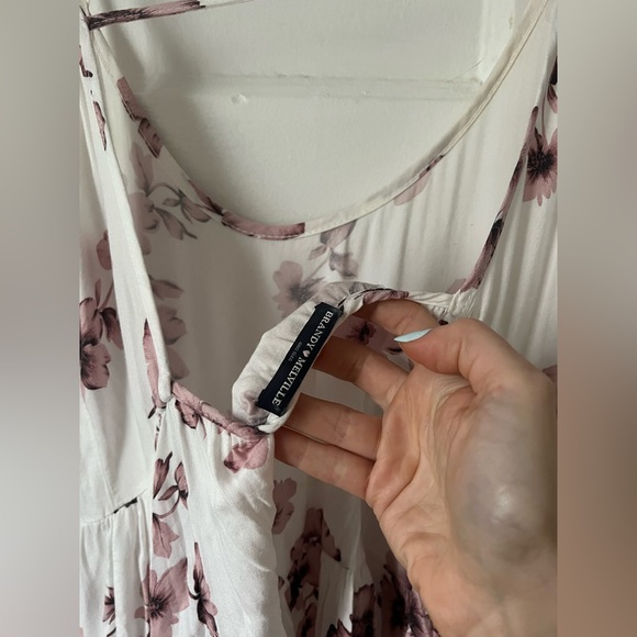 Brandy Melville Jada Dress - Picture 12 of 12